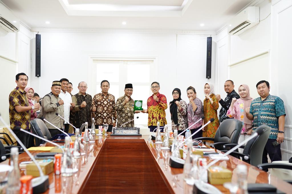 Pj Bupati Apriyadi Dorong Lebih Maksimal Penanganan ATM