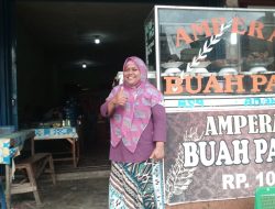 Rumah Makan Ampera Buah Padi di minati masyarakat