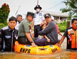 Bupati Askolani tinjau lokasi banjir di Talang Kelapa