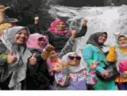 Angota DPRD dan Wabup kunjungi tempat wisata di  Pasaman