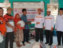 DPD PKS Pasaman Salurkan Bantuan Warga Bencana Banjir di Nagari Limo Koto