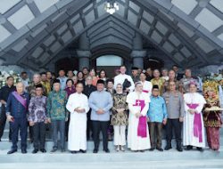R.A. Anita Noeringhati Hadiri Syukuran Penahbisan Gereja Katedral St Maria Palembang