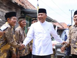 PJ Bupati Musi Banyuasin H Apriyadi, Kunjungi Masjid dalam Kota Sekayu