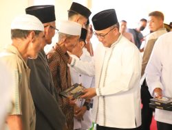 Pj Bupati Apriyadi Disambut Antusias Warga kasmaran