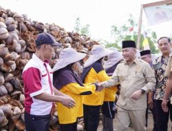 Pj. Bupati H Apriyadi Resmikan operasional Industri Cocopeat dan Cocofiber di Lalan