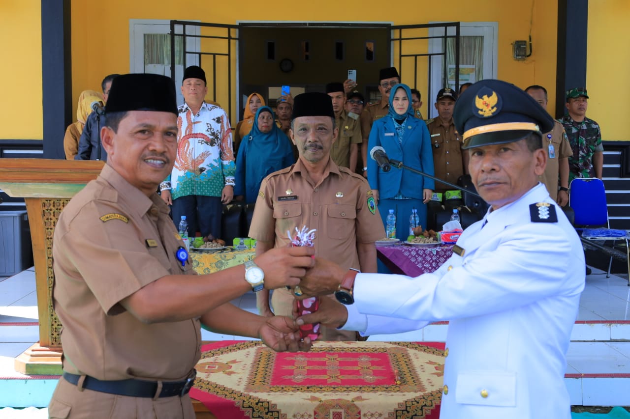 Dari Sekcam Jadi Camat Bujang Gustian Naik Kelas