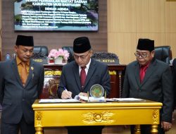 DPRD dan Pj Bupati Muba Setujui APBD-P TA 2023