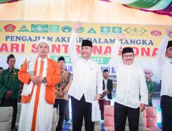 Di Hari Libur, Apriyadi Ngalap Berkah Bareng Kiyai dan Santri