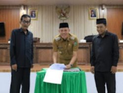 DPRD Kabupaten Pasaman Gelar Sidang Paripurna dalam rangka mendengar jawaban Bupati Atas Pandangan Fraksi Terhadap Dua Ranperda