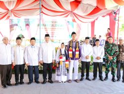 Bupati H M Toha Bersama Wabup Rohman Lepas Ratusan Calon Jamaah Haji 2025