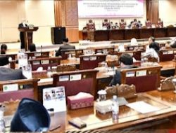 Rapat Paripurna XXII DPRD Provinsi Sumsel Tetapkan Rencana Kerja Tahun 2026 dan Disetujui Secara Aklamasi oleh Seluruh Peserta